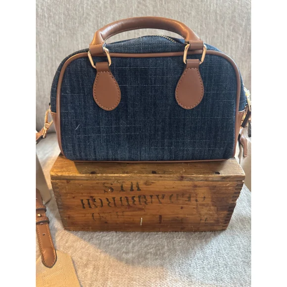 Women's True Religion Denim Barrel Bag Small - Picture 4 of 8